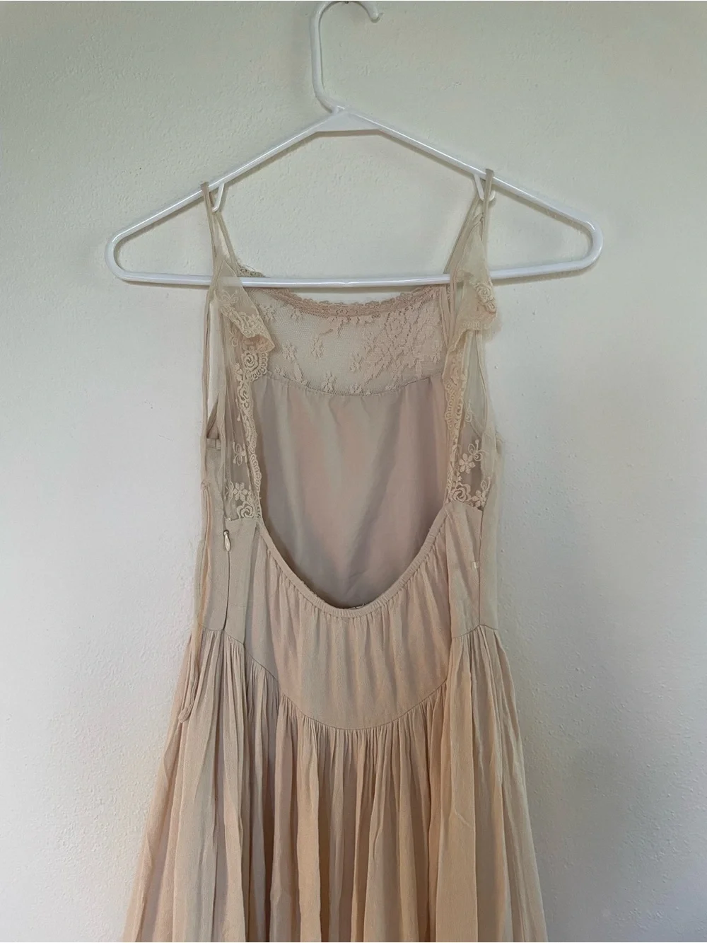 Girls' Lace Tiered Formal Dress in Cream